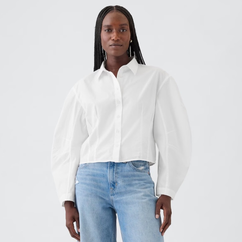 GAP barrel sleeve cropped cotton button down